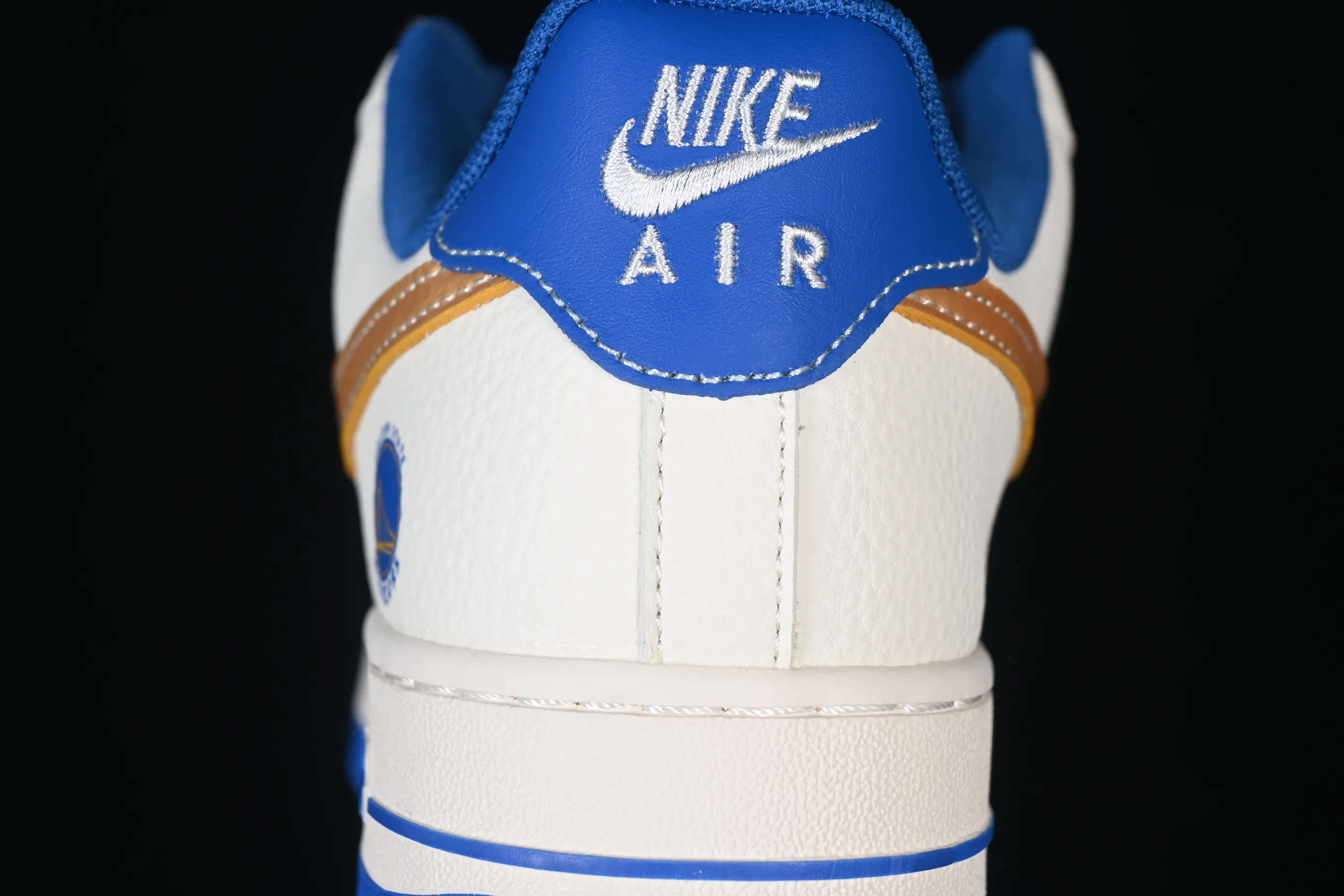 All Categories Nk Air Force 1 Air Force Series Nk Air Force 1 Low Air Force Low Top Nike Air Force 1'07 Low Joint Warrior Mi Jin Hook Air Force Low Top Casual Sneakers QW5606-270